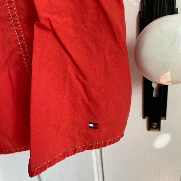 Adorable Tommy Hilfiger Orange Blouse - Picture 2 of 6